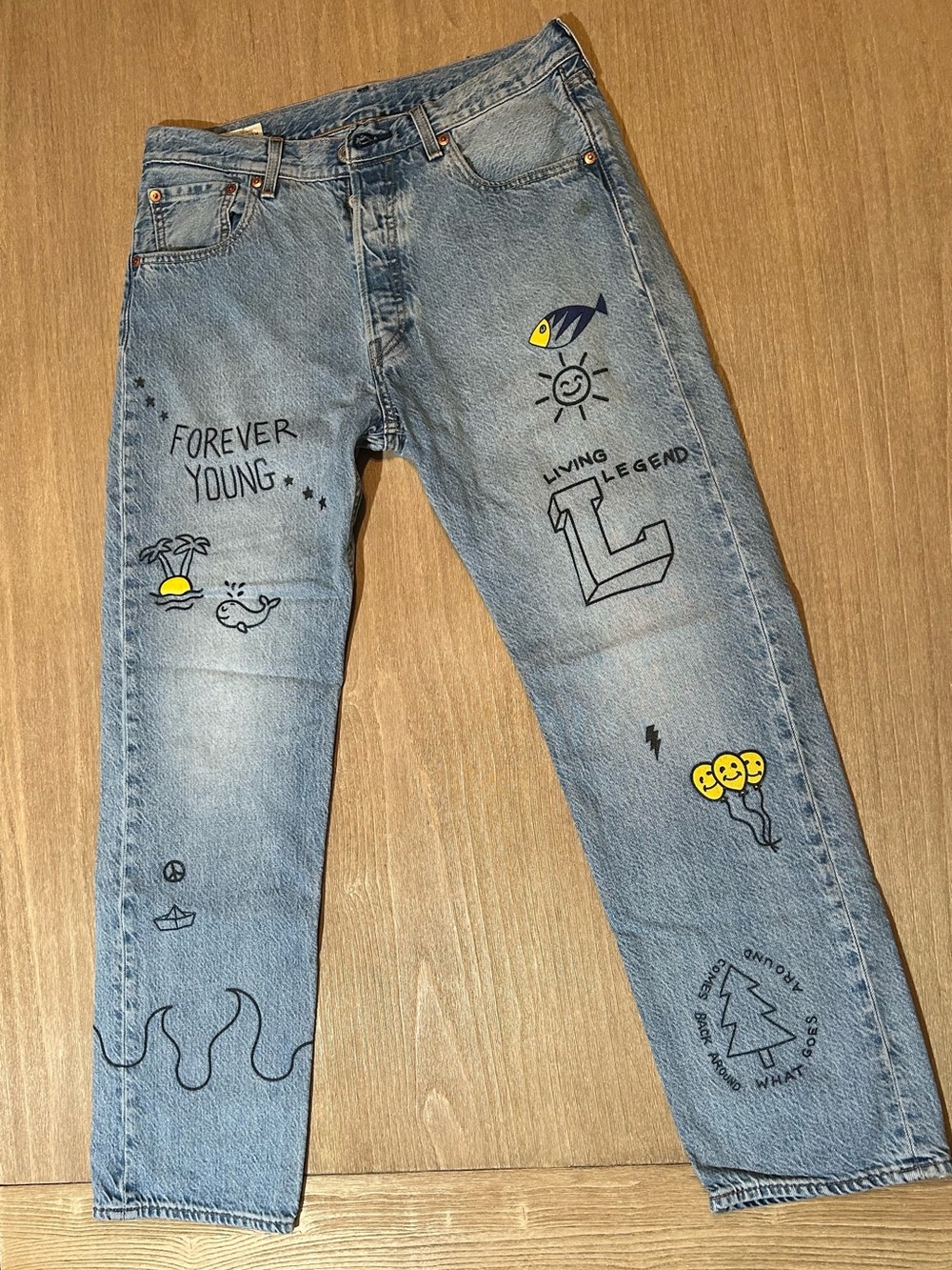 Levi's Premium 501 '93 Straight Jeans "Young Legend" Doodle Graphic - Men's W32